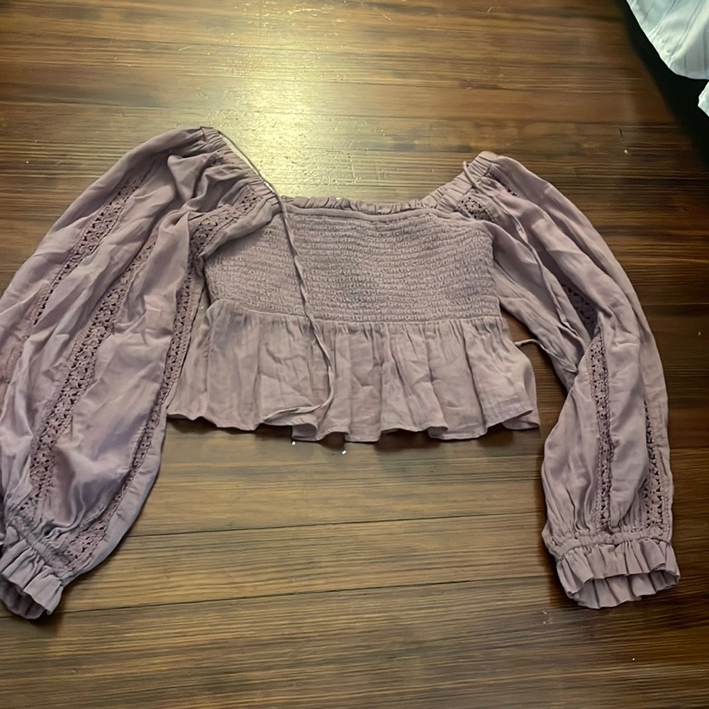 American Eagle light Purple long sleeve